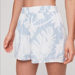 Aritzia | Wilfred Free Zola Shorts